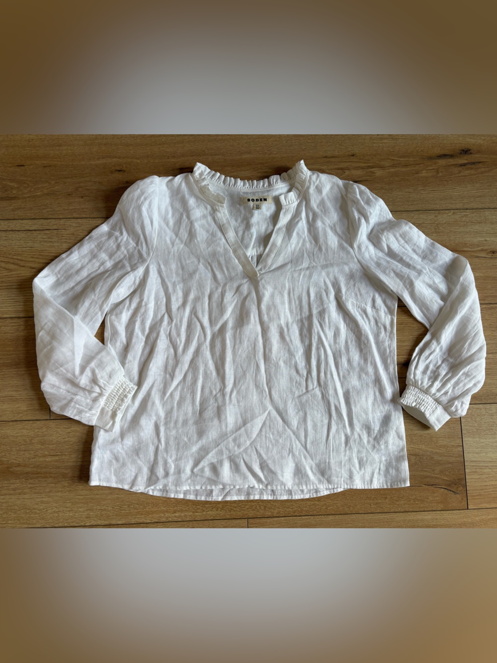 Boden White Long-Sleeve Ruffle Collar Pajama Top